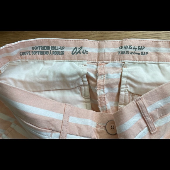 Gap Khaki Boyfriend Shorts (Lot of 2) - Picture 3 of 4